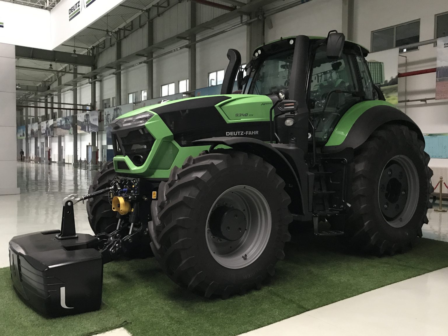 Deutz Fahr 9340 Ttv Agrotron Euro 3 Agro Africa Limited